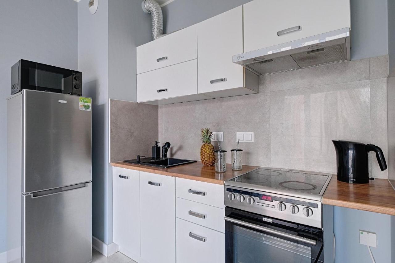 2Br Apt Strzelecka 24 With Balcony Appartement Warschau Buitenkant foto